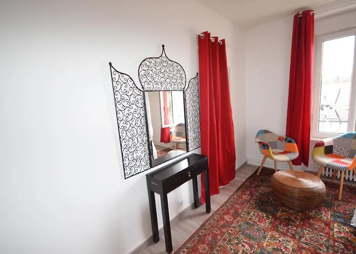 23 Rue De La Republique *